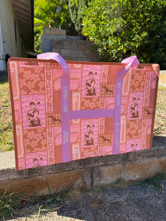 Queen Patchwork Jet Set Bag
