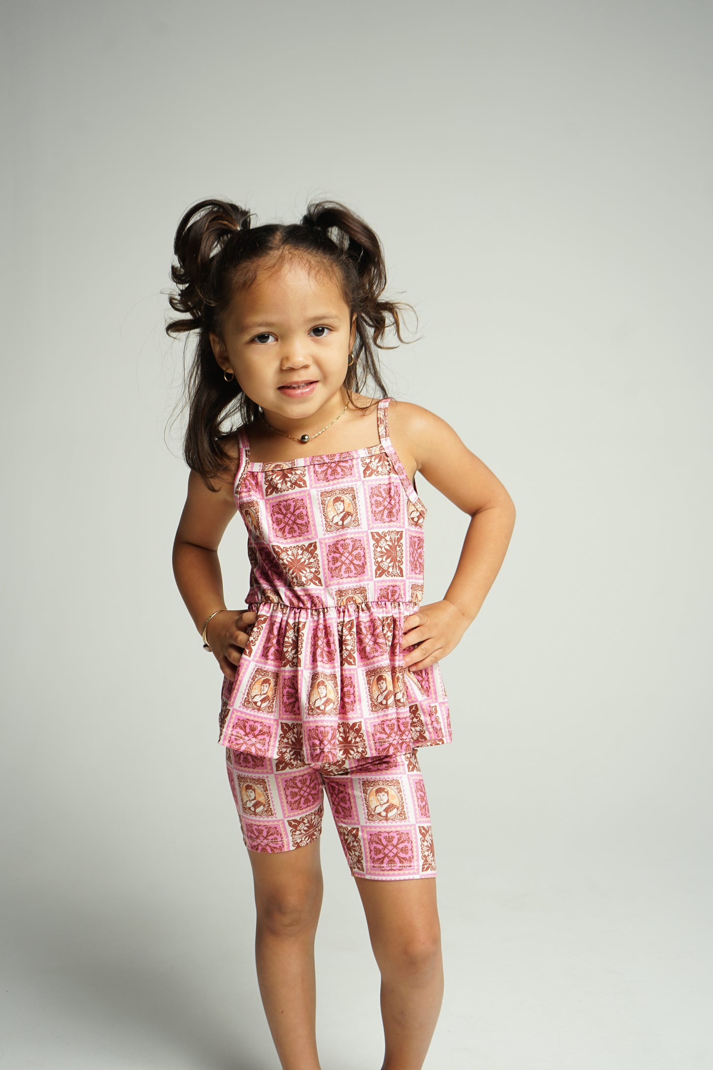 Queen Kuiki Peplum Tank Set